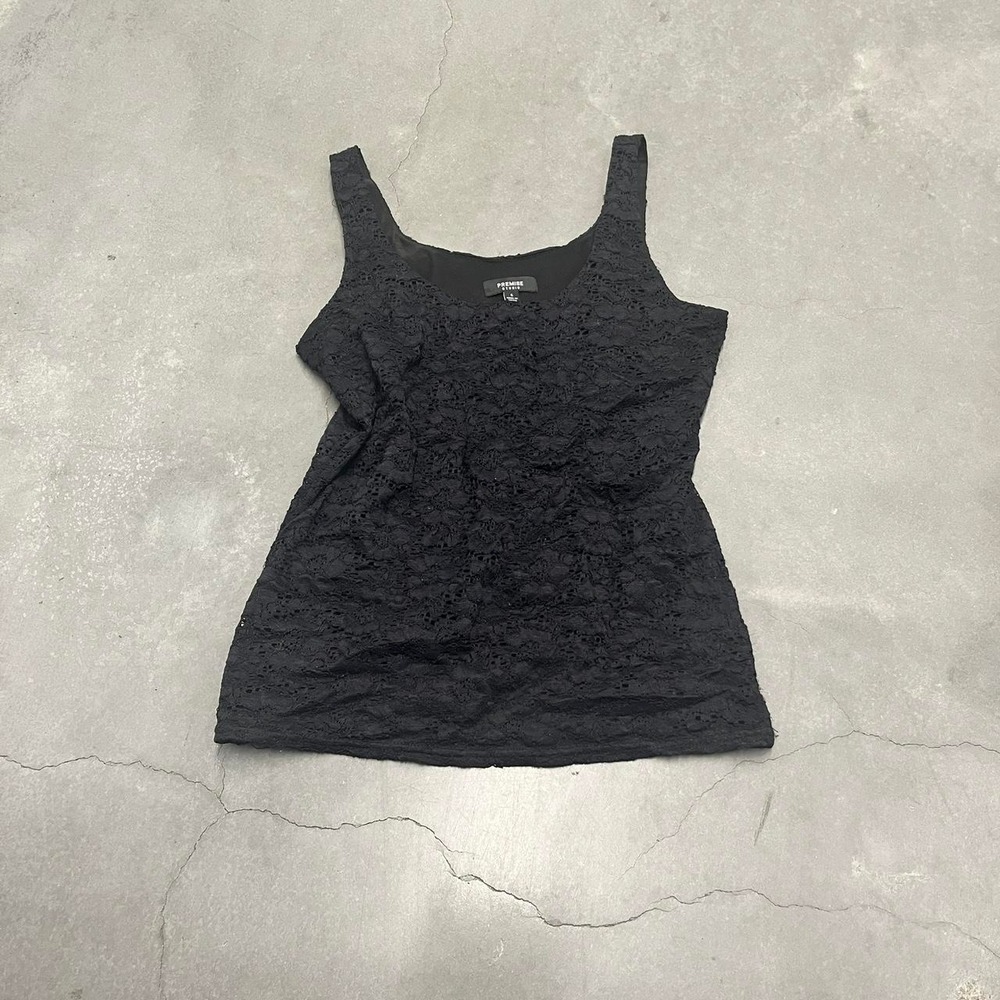 2000s premise studios black lace tank